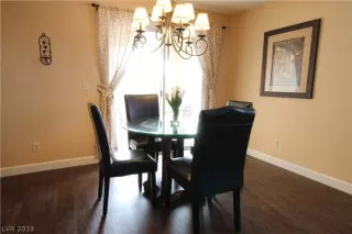 Photo #3: 2112950 Listing 