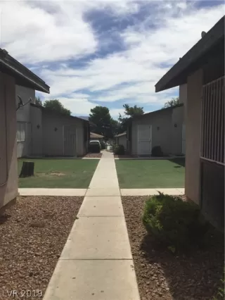 Photo #2: 2113050 Listing