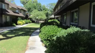 Photo #1: 2113072 Listing 