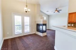 Photo #1: 2113095 Listing 