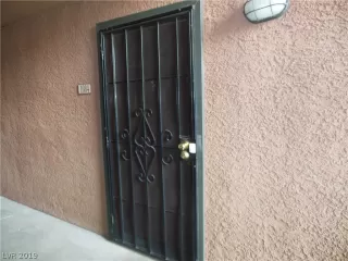 Photo #2: 2113113 Listing