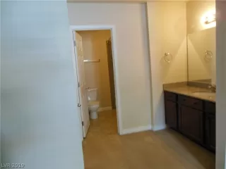 Photo #4: 2113113 Listing