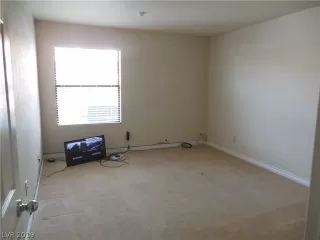 Photo #6: 2113113 Listing