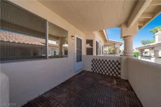 Photo #2: 2113148 Listing