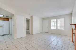 Photo #2: 2113160 Listing