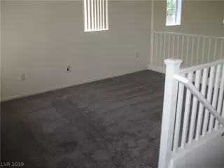 Photo #6: 2113212 Listing
