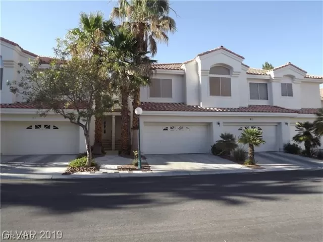 MLS: 2113215 Condo For Sale