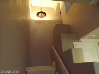 Photo #2: 2113215 Listing 