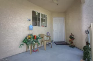 Photo #3: 2113229 Listing