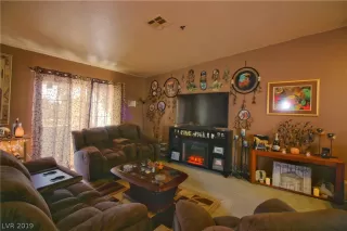 Photo #4: 2113229 Listing