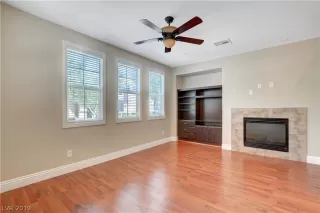 Photo #2: 2113232 Listing