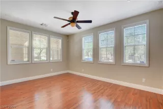 Photo #3: 2113232 Listing