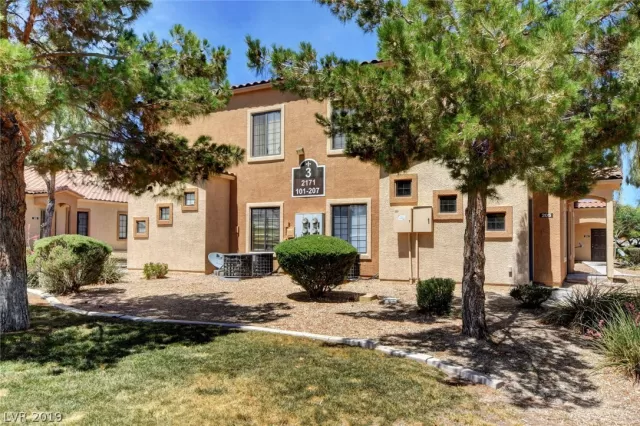 MLS: 2113330 Condo For Sale