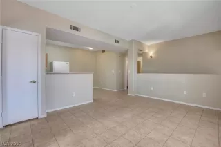 Photo #6: 2113330 Listing