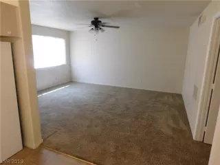 Photo #1: 2113386 Listing 