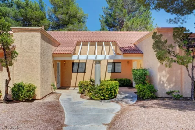 MLS: 2113399 Condo For Sale