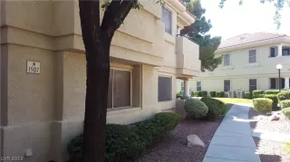 Photo #2: 2113433 Listing