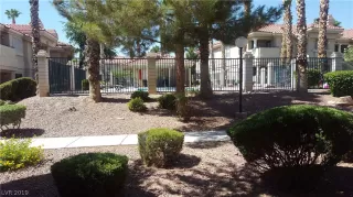 Photo #3: 2113433 Listing