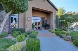 Photo #3: 2113479 Listing 