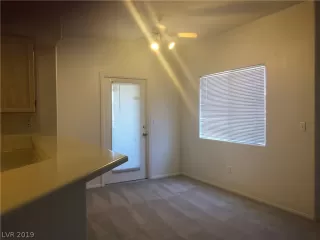 Photo #4: 2113494 Listing 