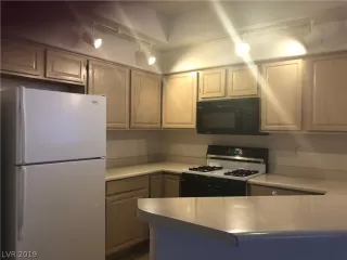 Photo #6: 2113494 Listing 