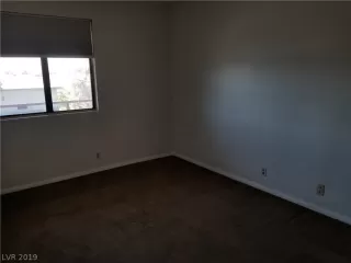 Photo #2: 2113513 Listing 