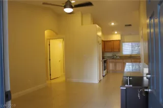 Photo #6: 2113515 Listing