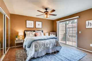 Photo #5: 2113574 Listing