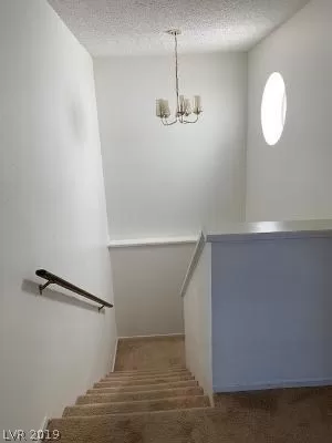 Photo #3: 2113678 Listing