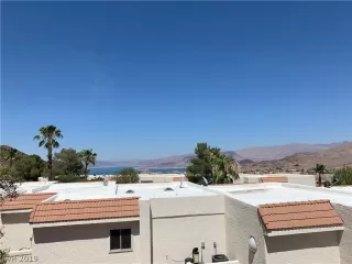 Photo #6: 2113678 Listing