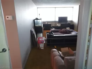 Photo #2: 2113693 Listing 