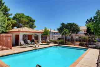 Photo #1: 2113694 Listing 