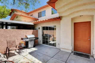 Photo #2: 2113694 Listing 