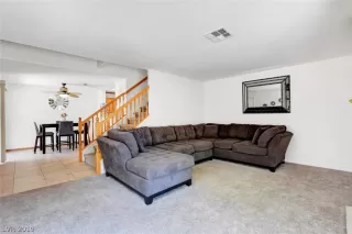 Photo #6: 2113694 Listing 