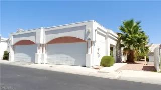 Photo #3: 2113733 Listing 