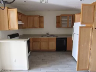 Photo #3: 2113772 Listing 