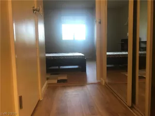 Photo #5: 2113790 Listing