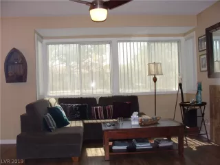 Photo #1: 2113858 Listing