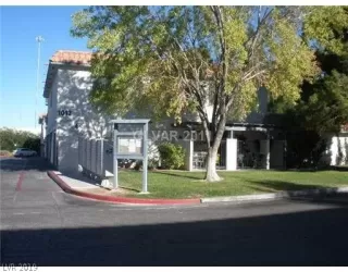 Photo #1: 2113931 Listing