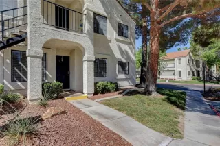 Photo #2: 2114025 Listing 