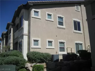 Photo #1: 2114033 Listing 