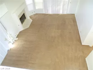 Photo #3: 2114048 Listing 