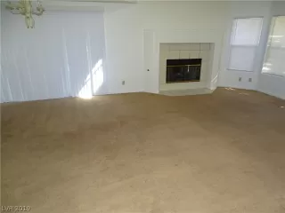 Photo #6: 2114048 Listing 