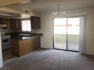 Photo #2: 2114091 Listing