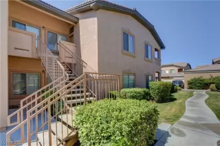 Photo #3: 2114109 Listing