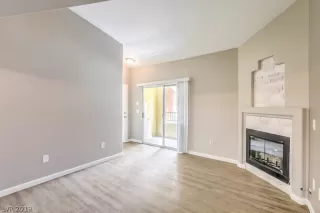 Photo #5: 2114163 Listing