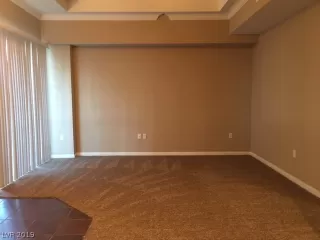 Photo #1: 2114178 Listing