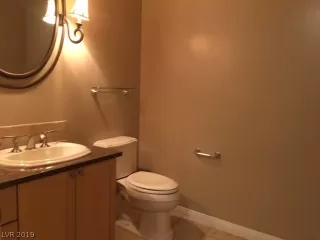 Photo #3: 2114178 Listing