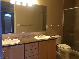 Photo #6: 2114178 Listing