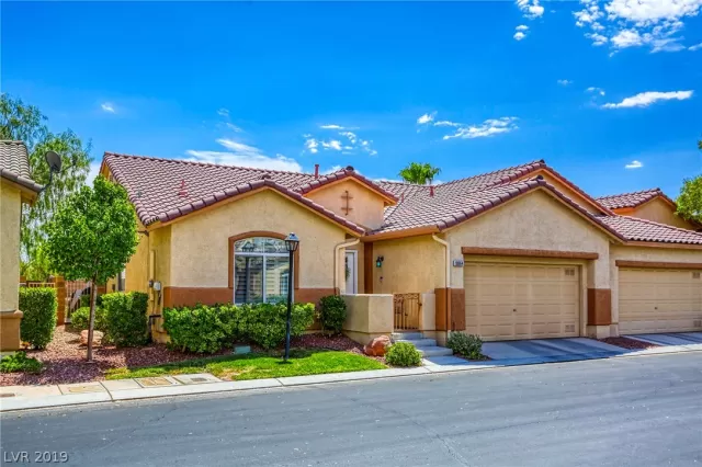 MLS: 2114214 Condo For Sale